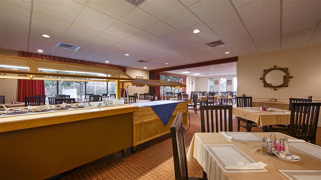 Best Western Crossroads Inn ДеФаніак-Спрінґз Ресторан фото
